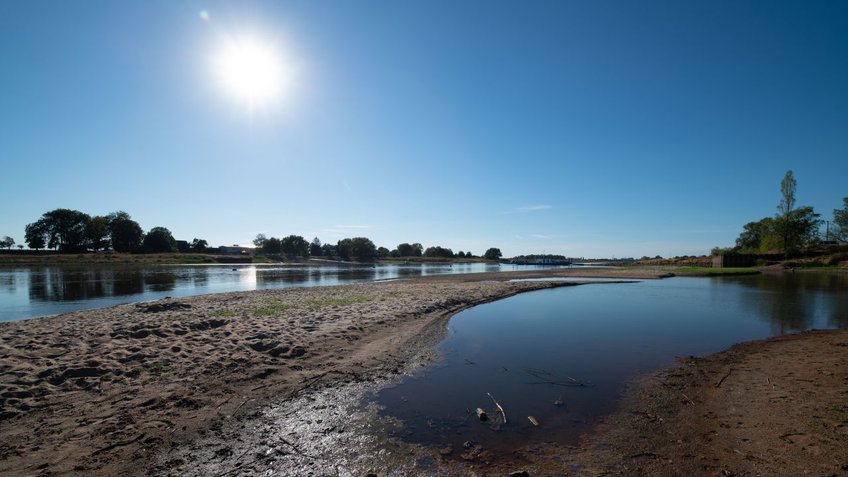 Ein Fluss im Niedrigwasser-Zustand. | © André Künzelmann (UFZ)