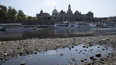 Der Fluss "Elbe" im Niedrigwasserzustand. | © André Künzelmann (UFZ)