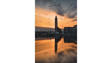 Der Blick in den Hafen bei untergehender Sonne. | © Isabell Almer