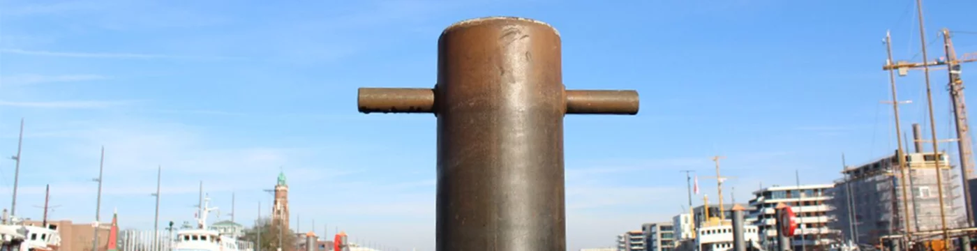 Ein Poller im Neuen Hafen